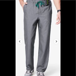 Figs men’s Pisco basic scrub bottom in medium in graphite gray